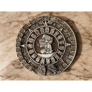 Vintage Mayan Aztec Sun Stone Calendar Wall Plaque – Detailed Carved Look